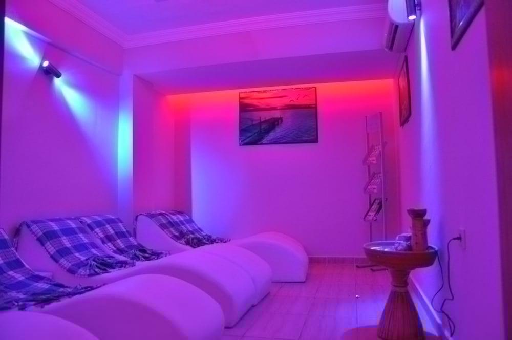 Club Tess Hotel Konaklı Kültér fotó