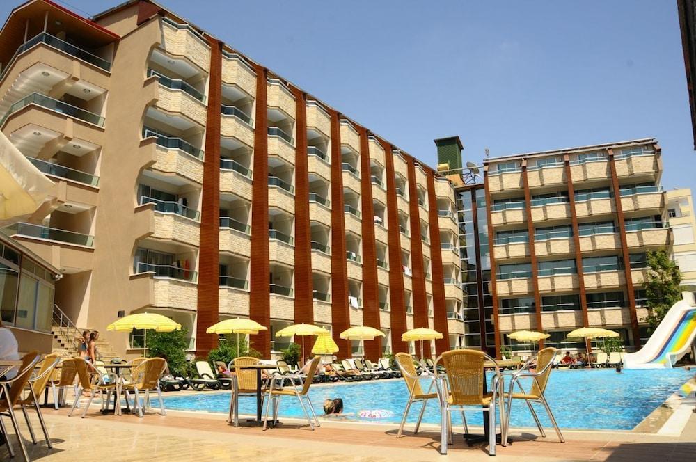 Club Tess Hotel Konaklı Kültér fotó