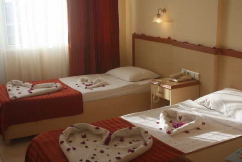 Club Tess Hotel Konaklı Kültér fotó