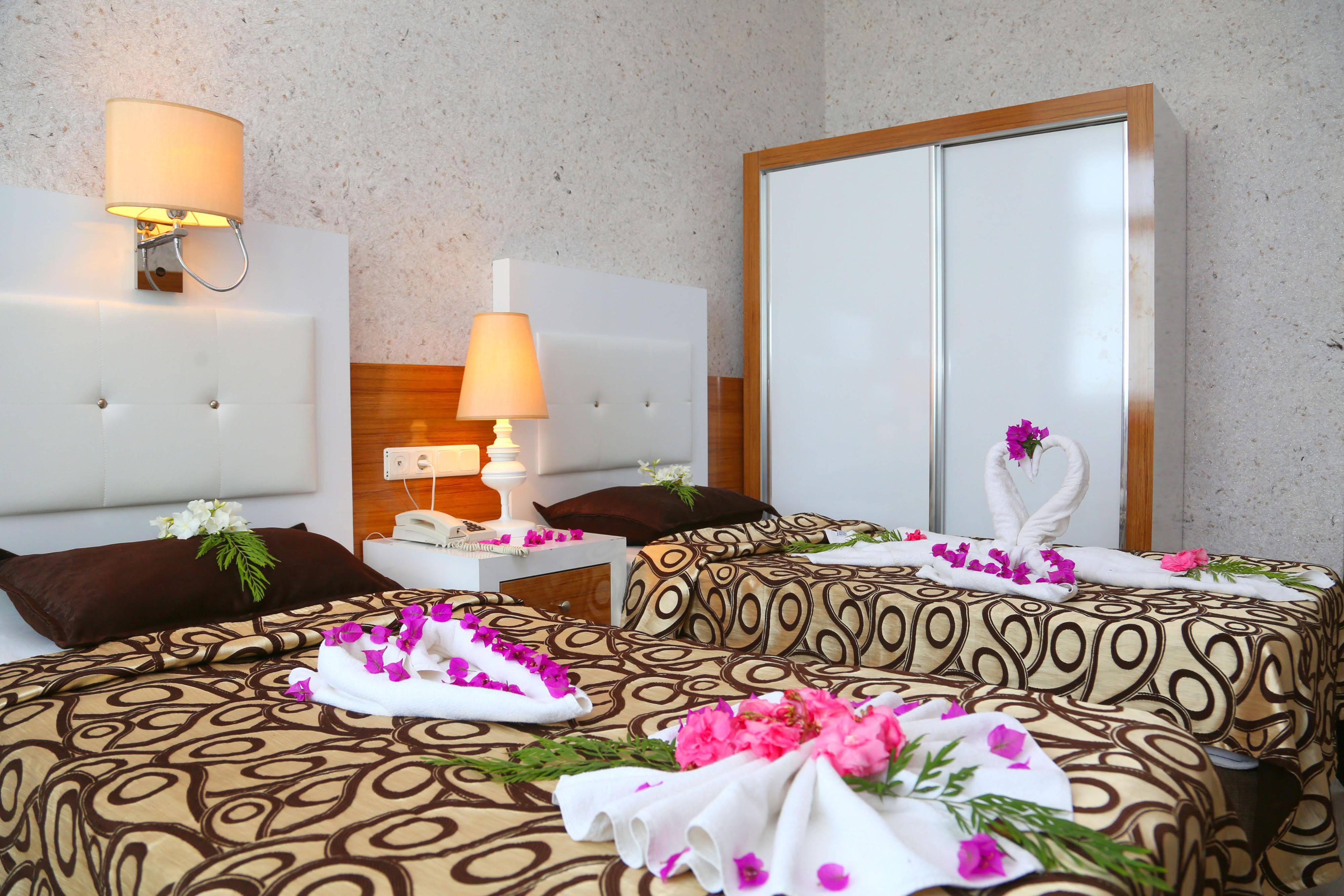 Club Tess Hotel Konaklı Kültér fotó